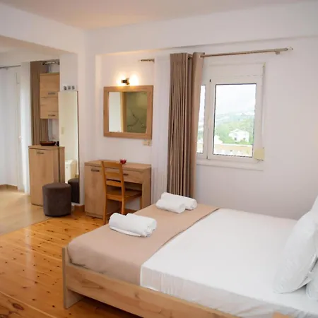 Spartila Aparthotel 3*